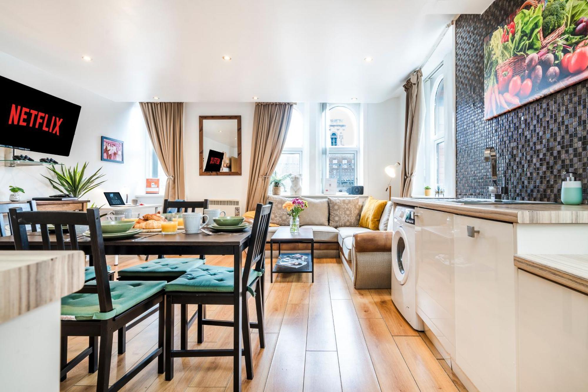 Cavern Quarters, Beautiful Two Bedroom City Centre Apartment By Garudy Serviced Apartments And Short Lets - Perfect For Longer Stays Liverpool Ngoại thất bức ảnh
